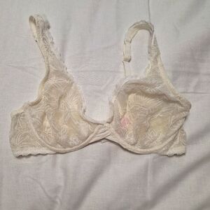 Xhilaration Like New Lace Bra